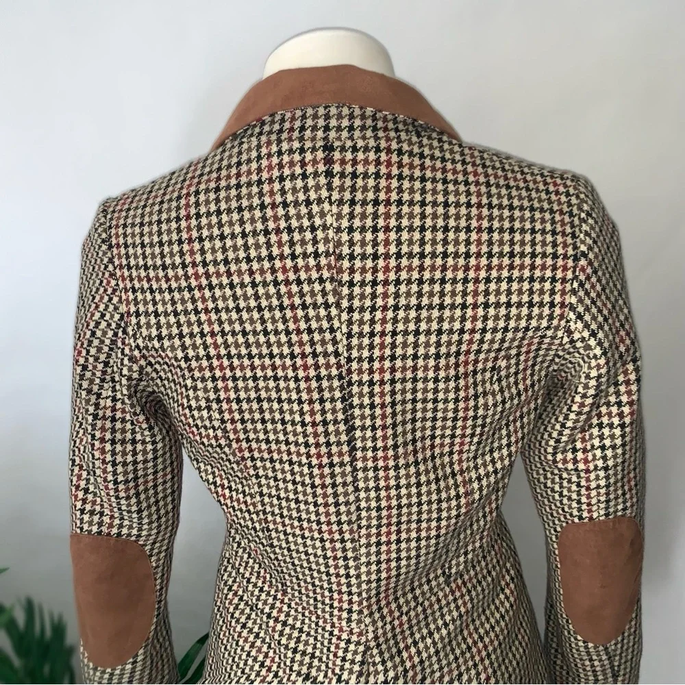 Houndstooth Tailored Blazer with Brown Suede Collar - Picture 3 of 16